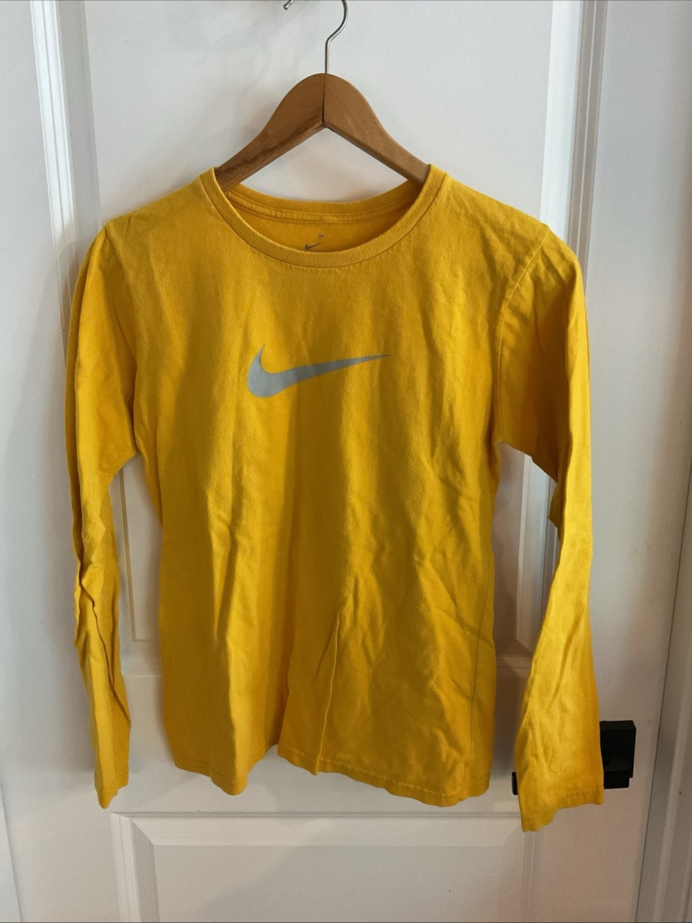 Nike - Long-Sleeve Logo Tee - Yellow - Ladies Size Medium